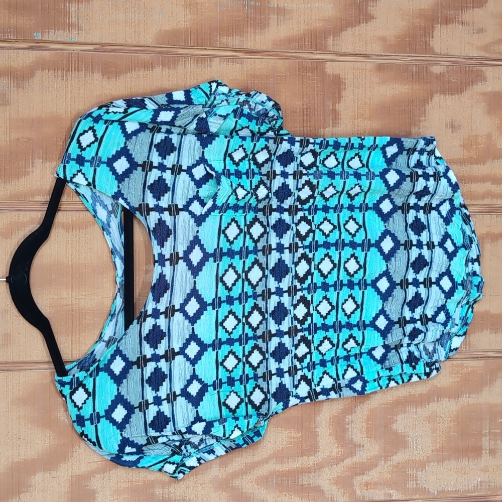 Kirra Aztec top